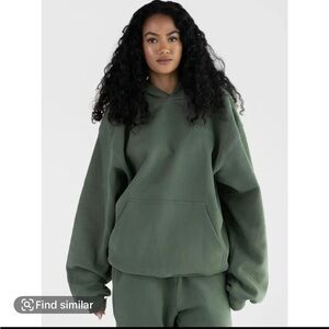 Comfrt Minimalist Sweat set